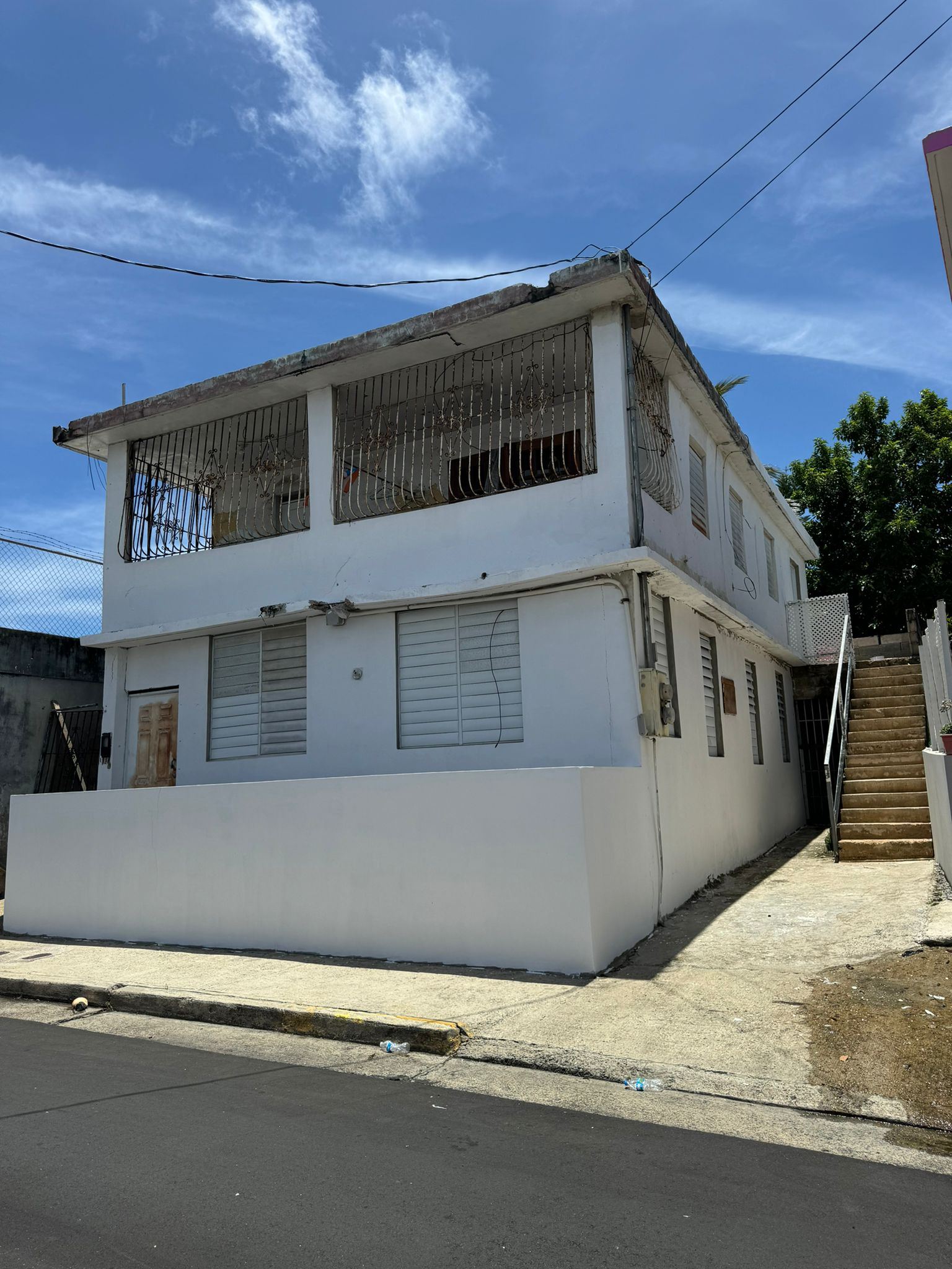 RE/MAX real estate, Puerto Rico, Santurce, 209 Calle del Río, Santurce, San Juan, PR 00911